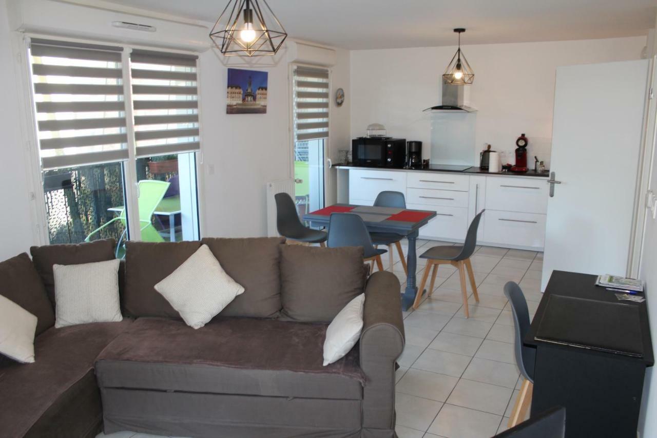 Appartement Bordeaux Lac Exterior photo